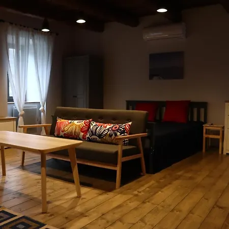 Levendula Vendeghaz Lägenhet
